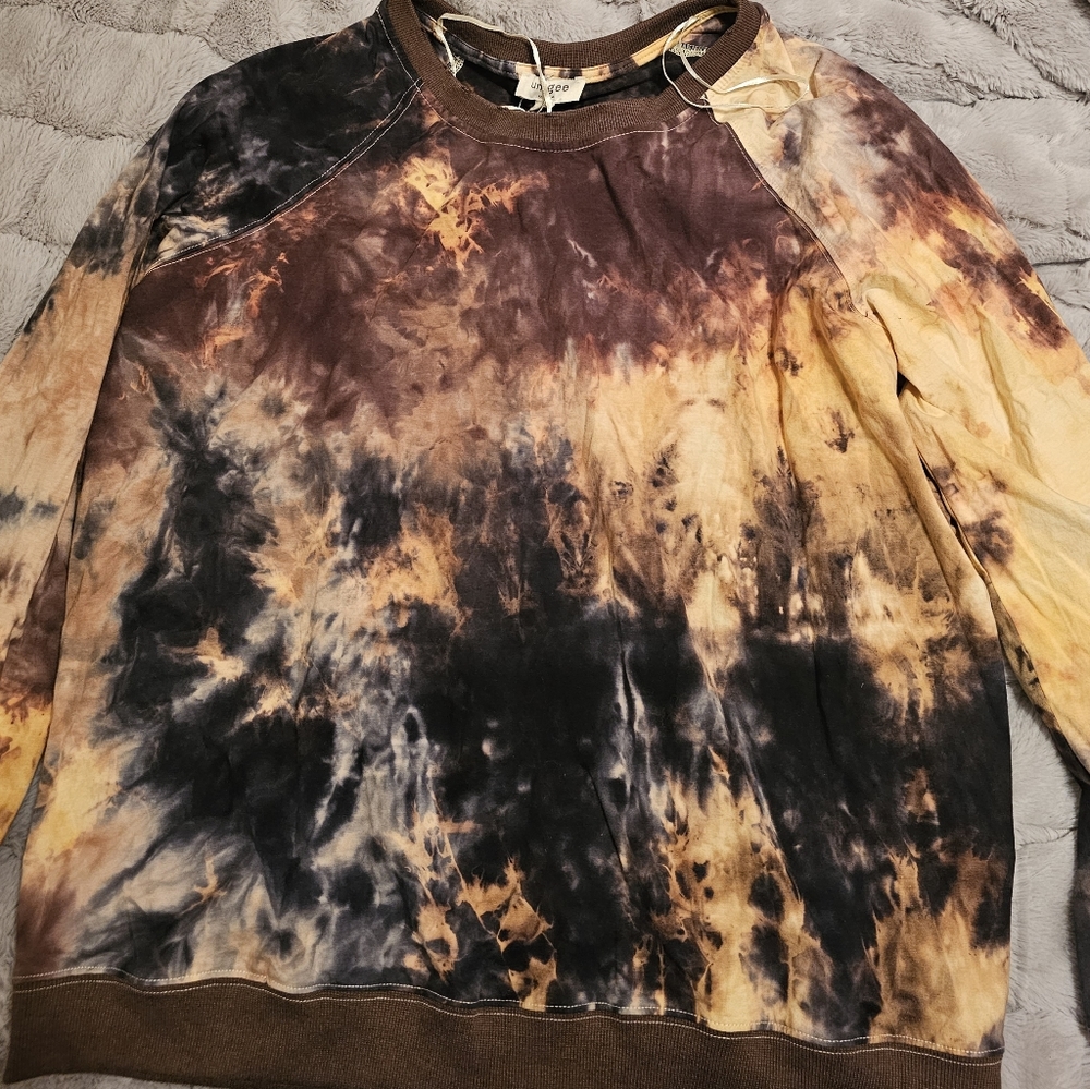 Tye die sweater